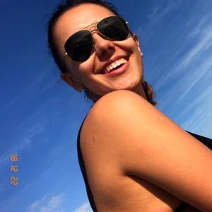 Meet your Posher, Marina